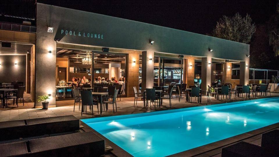 Player'S Pool&Rooms Vonyarcvashegy Esterno foto